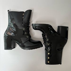 Stuart Weitzman Black Patent Leather Booties Size 8